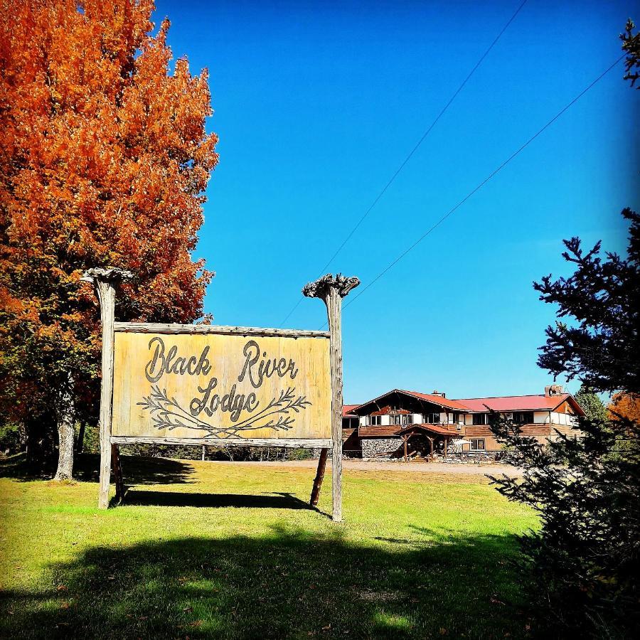 North Ironwood Acres - Black River Lodge Esterno foto